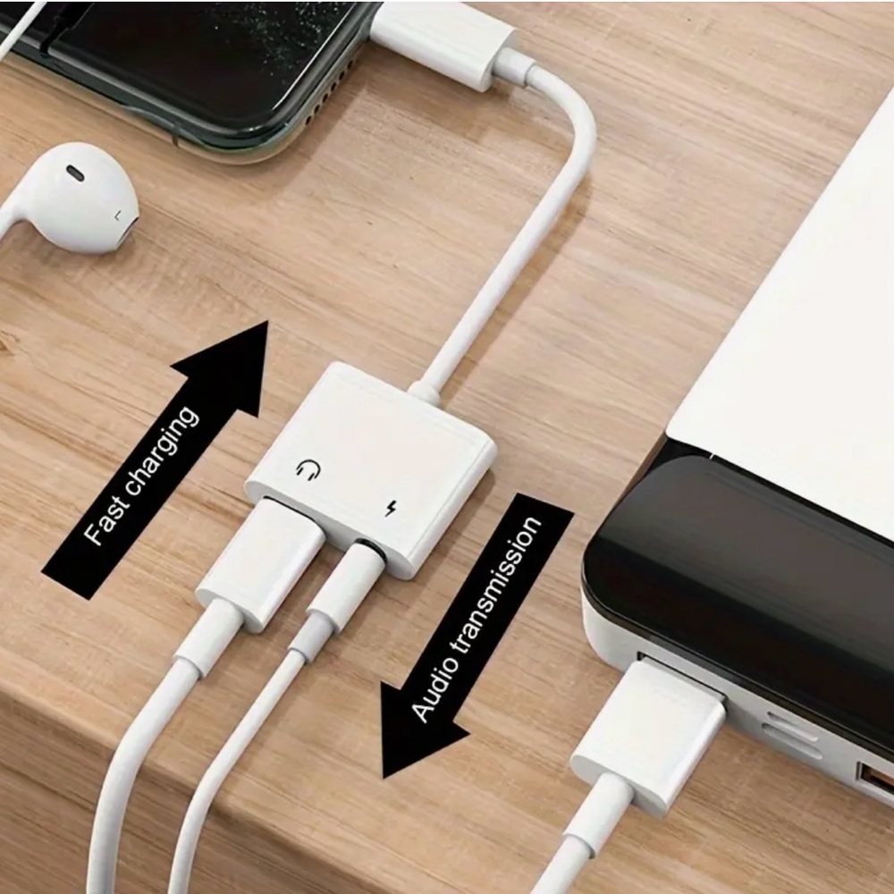 Kadixi white and silver iPhone/iPad Audio Adapter 2-in-1 Dual Cable NWT $5